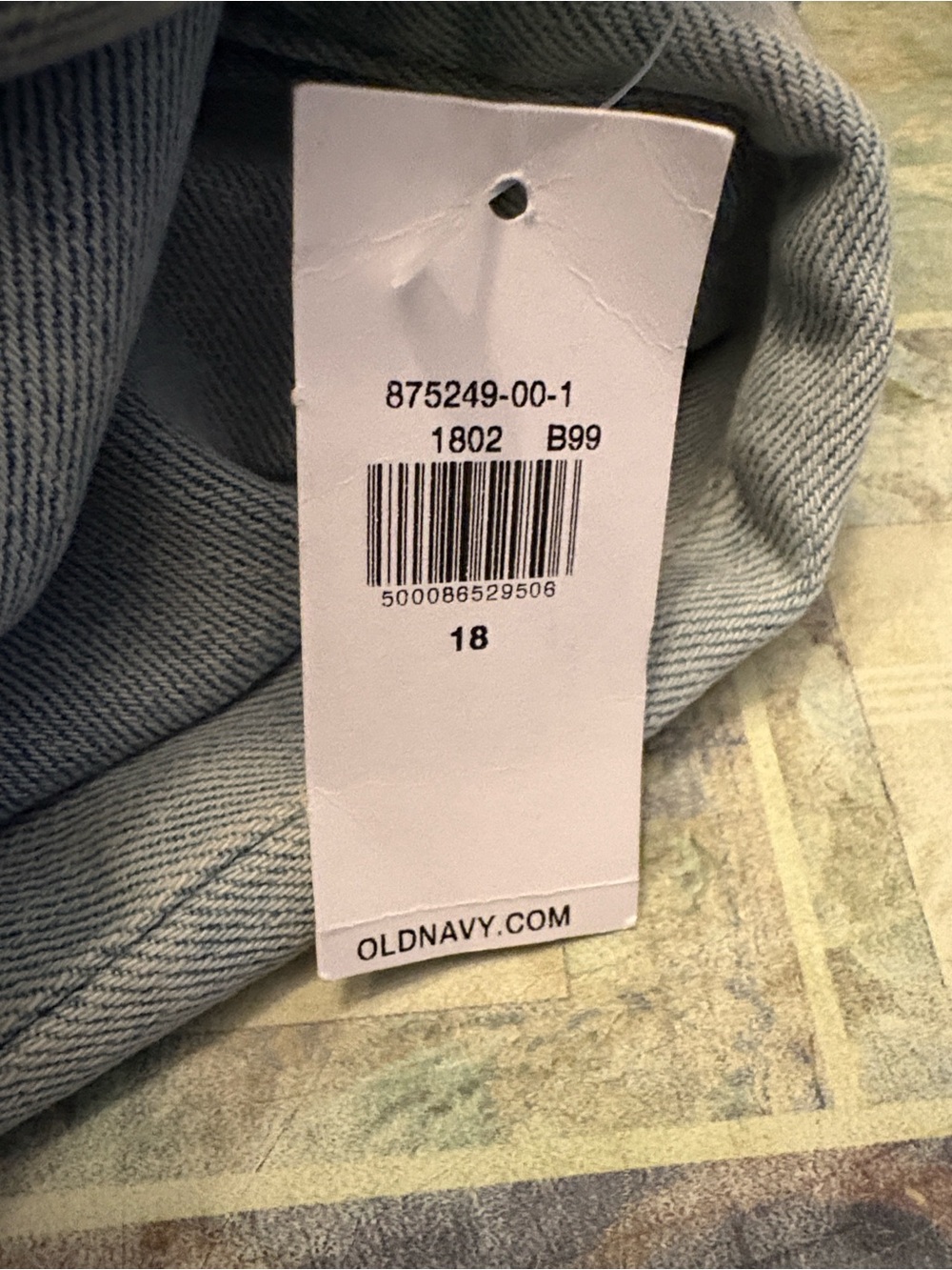 Old Navy High-Rise O.G. Loose Light Blue Straight-Leg Jeans - Picture 9 of 13